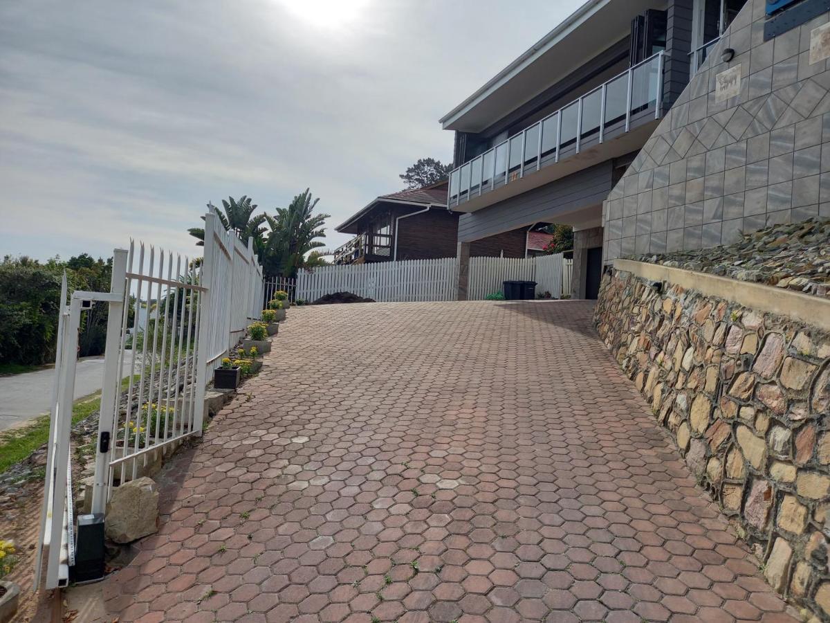 Friendz Guesthouse Knysna Exteriör bild