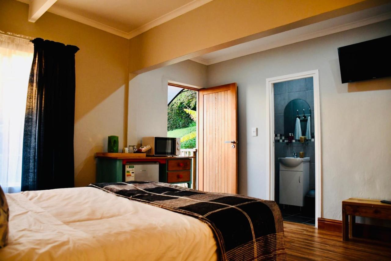 Friendz Guesthouse Knysna Exteriör bild