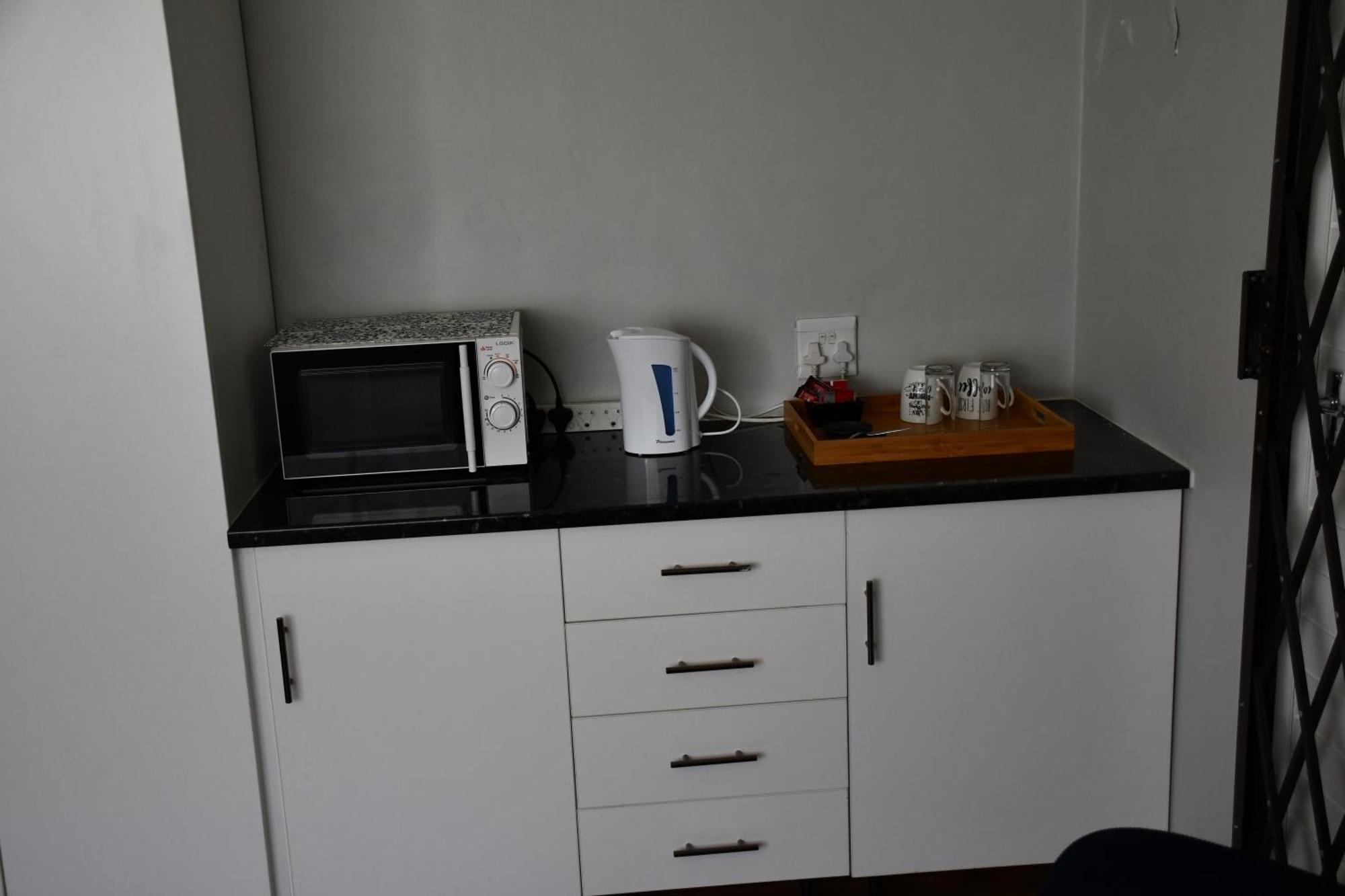 Friendz Guesthouse Knysna Rum bild