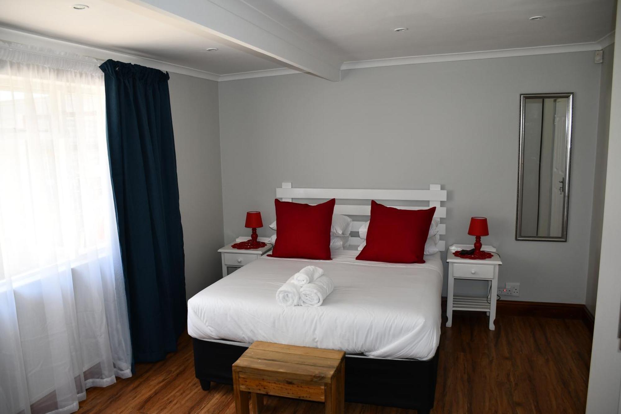 Friendz Guesthouse Knysna Rum bild