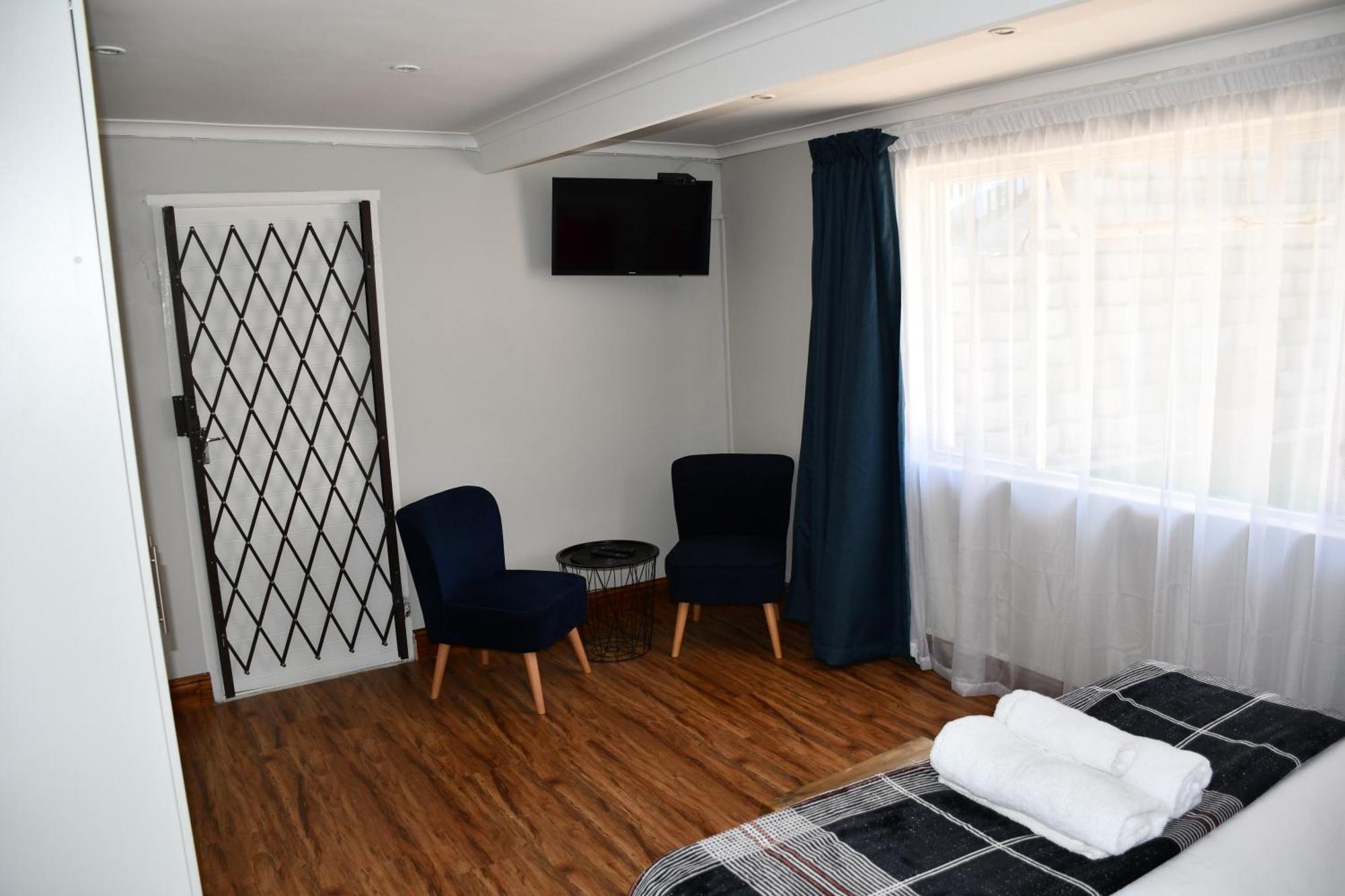 Friendz Guesthouse Knysna Rum bild